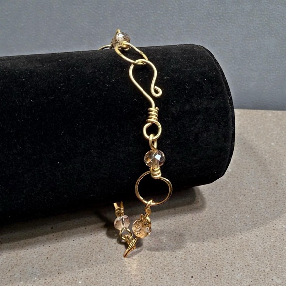 Hand Crafted Brass Wire Wrapped Link Bracelet With Glass Beads Size 7 - Picture 7 of 11
